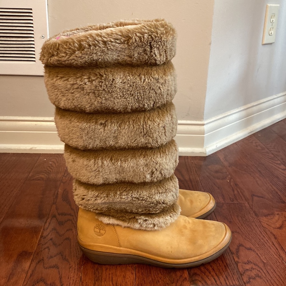 Timberland | Tan Leather Shearling Mid Calf winter snow boots women’s 7